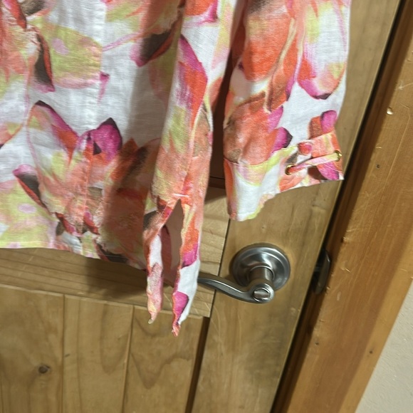 JM Collection Multicolor Floral Blouse - Picture 8 of 8